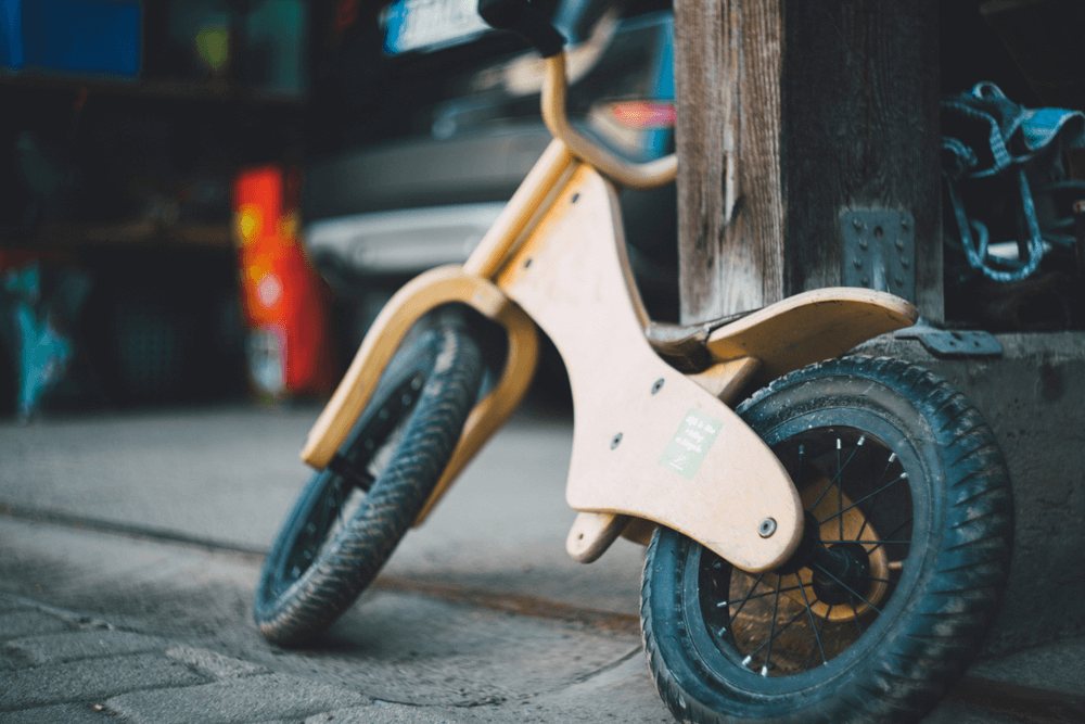 wooden_balance_bikes_for_kids1.png