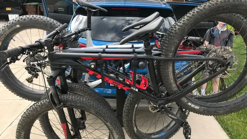Full Review of the Thule Apex XT Hitch Bike Rack
